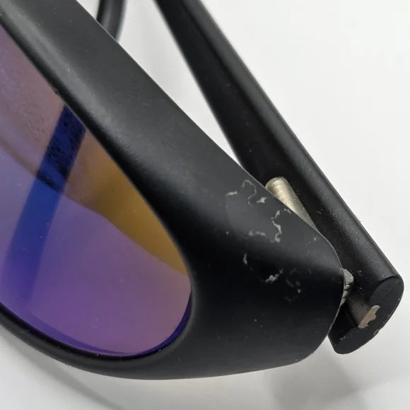 REVO 1004-001 Polarized Sunglasses w/ Case *Unisex** - Picture 5 of 16